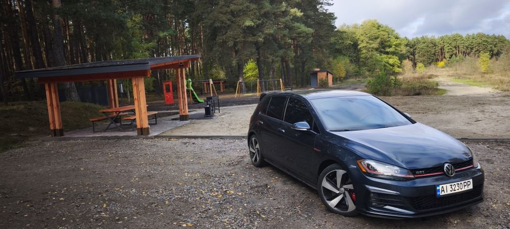 Volkswagen Golf GTI  Performance