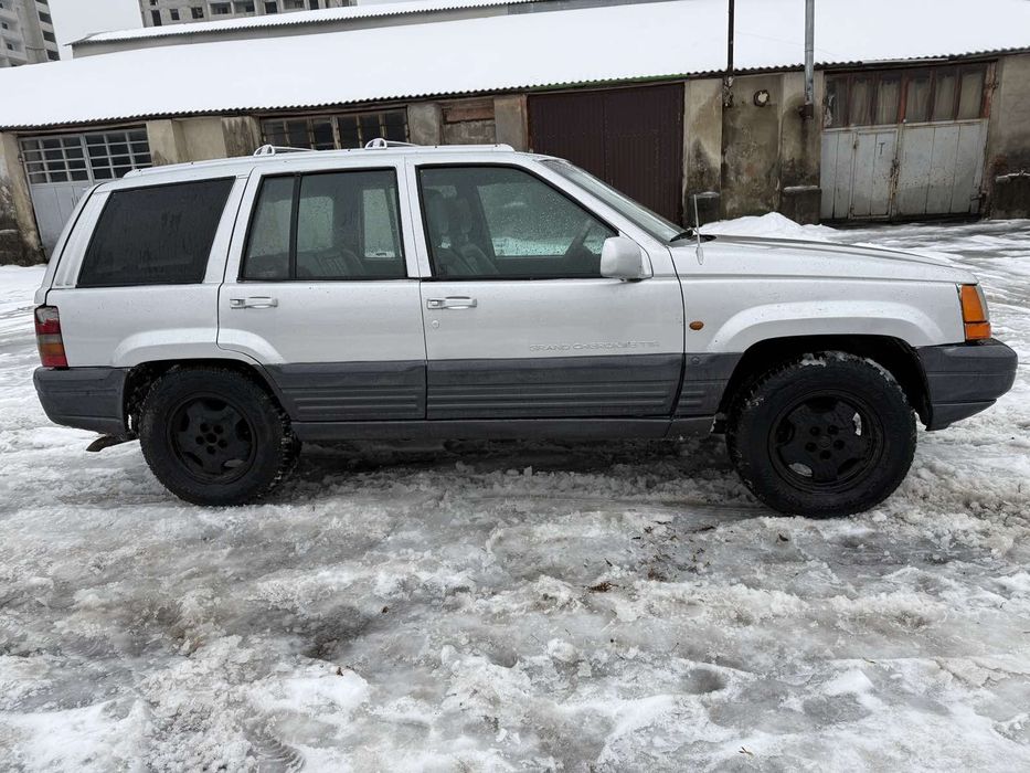 Jeep Grand Cherokee 2001рік 2,5дизель повний привід 4х4