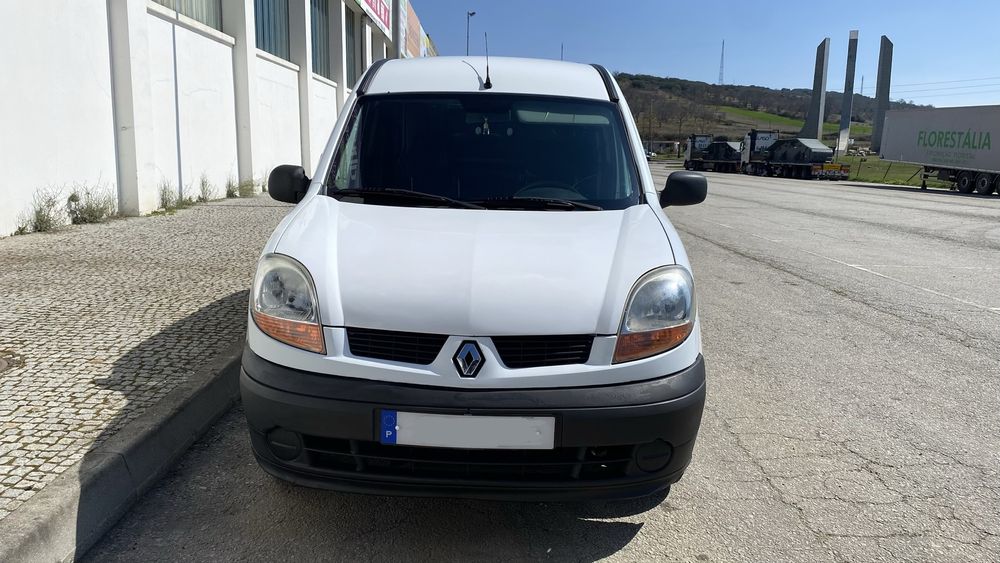 Kangoo 1.5 dci PRONTA A TRABALHAR-Muito material novo- Economica-4150€