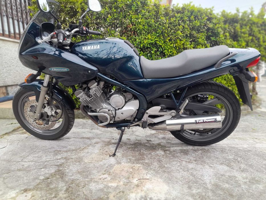 Moto Diversion Yamaha