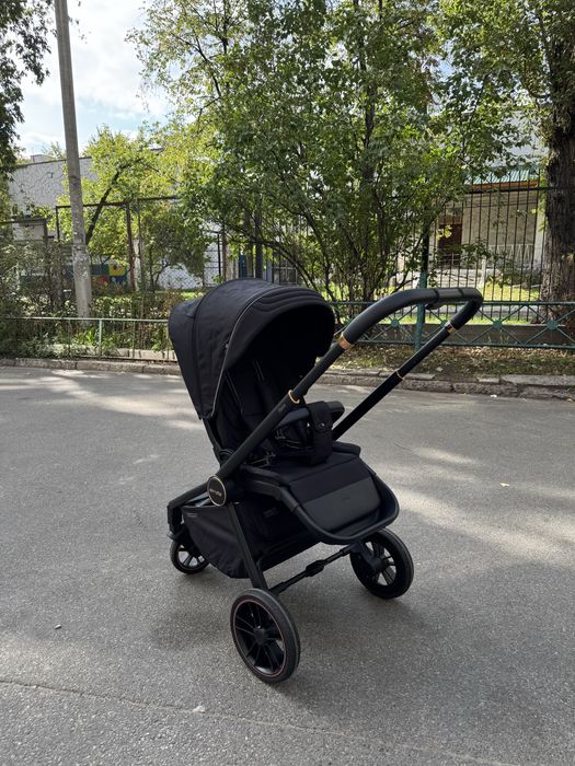 Коляска Carrello Epica 2в1