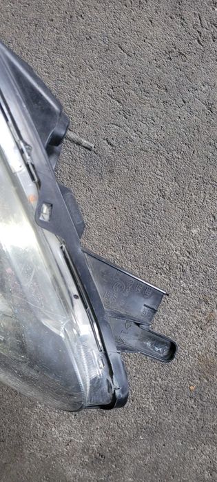 Lampa prawa lewa przód  fiorino