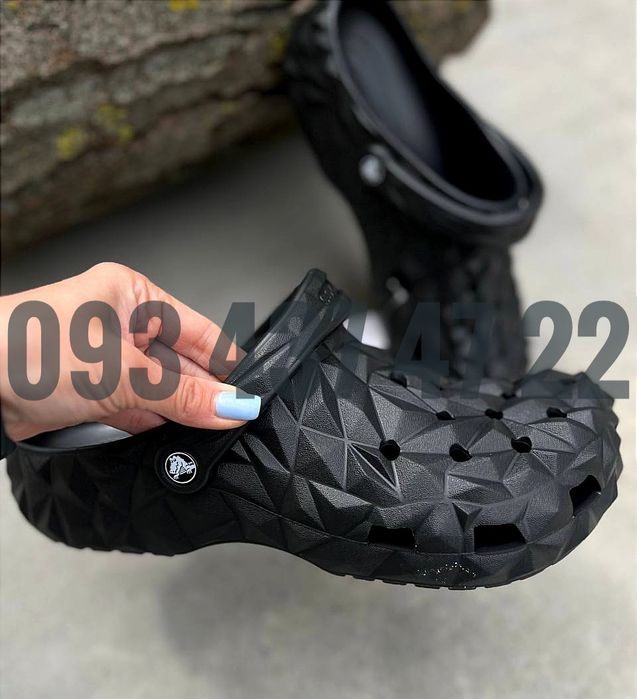 Crocs Classic Geometric Crocs Крокси Сабо Унісекс Classic Geometric