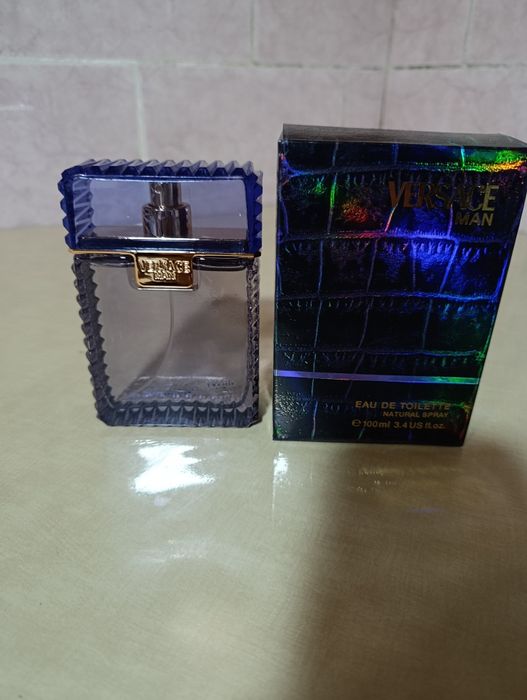 Versace-Man (2003) Туалетна вода 100 мл.
Versace-Man (2003) Туалетна вода 100 мл.
Рідкісний аромат.
Древісно пряний аромат.

Стартова  ставка 550 грн?