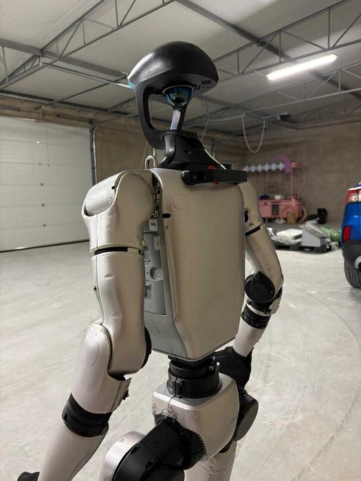 Unitree G1 Basic - Humanoid