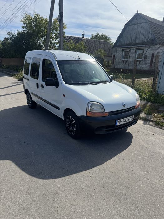 Рено кенго 1,4 бензин 2000 року