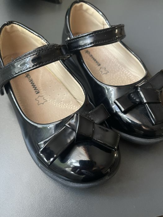 Туфлі для  дівчинки  р 27-16см 150грн