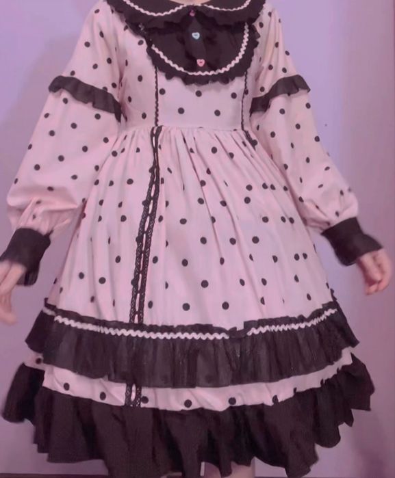 Миле полаттячко в стилі Лоліта