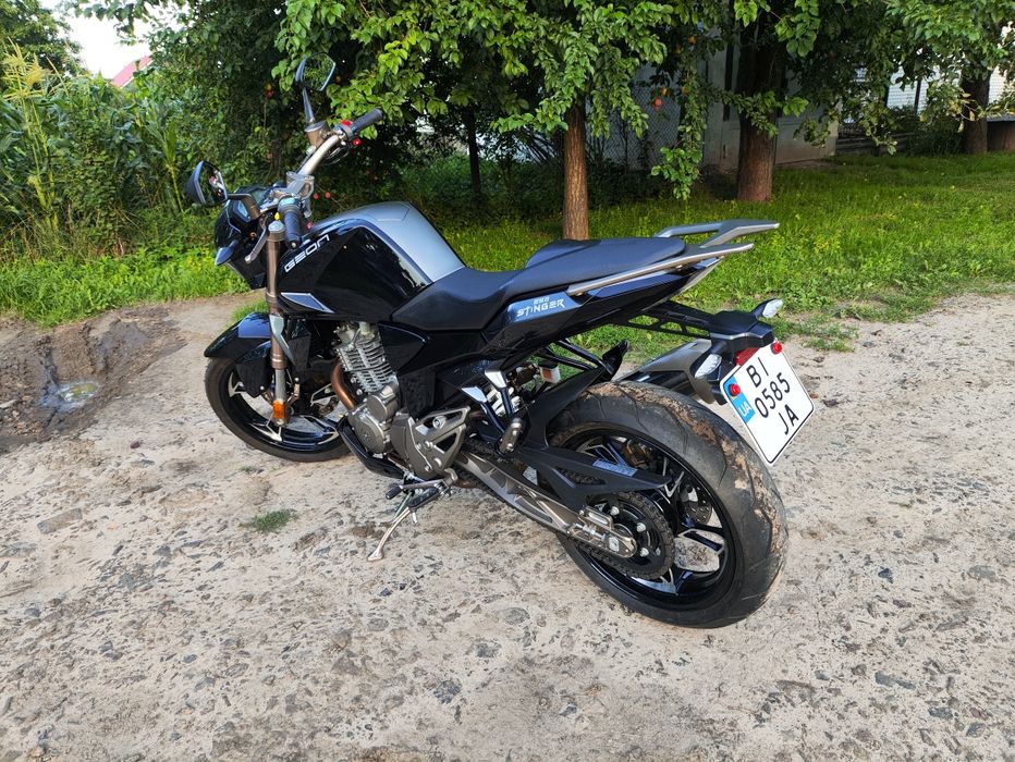 Мотоцикл Geon stinger 250 R