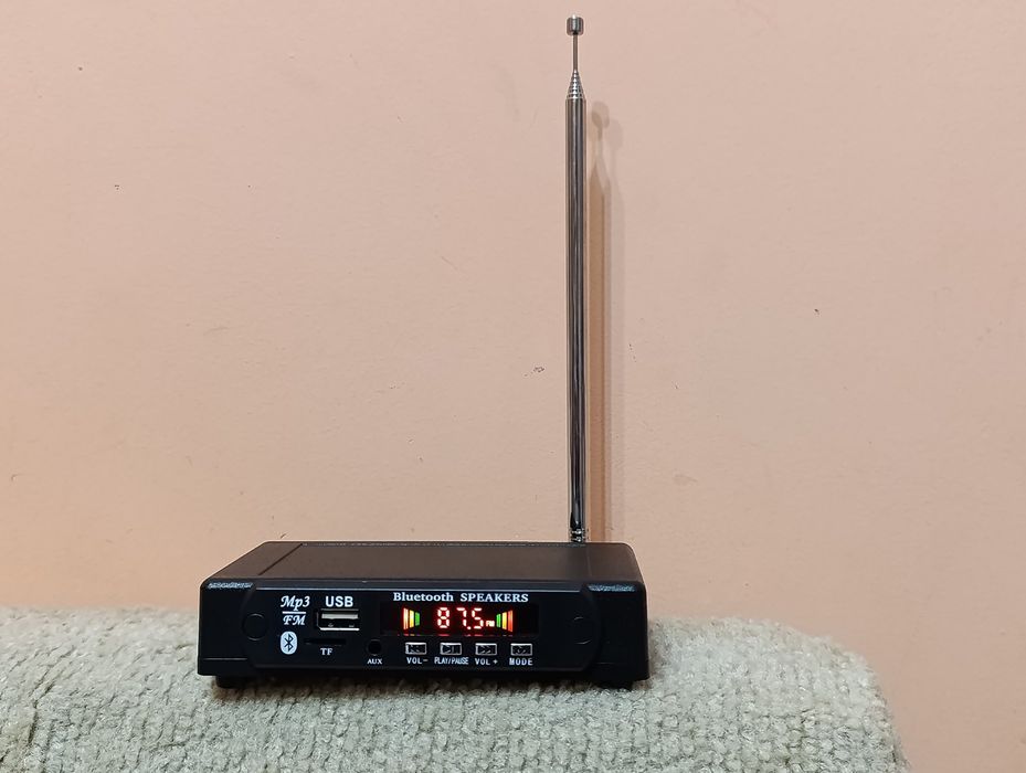 Міні музичний центр Універсальний MP3 Bluetooth модуль з AUX в корпусі