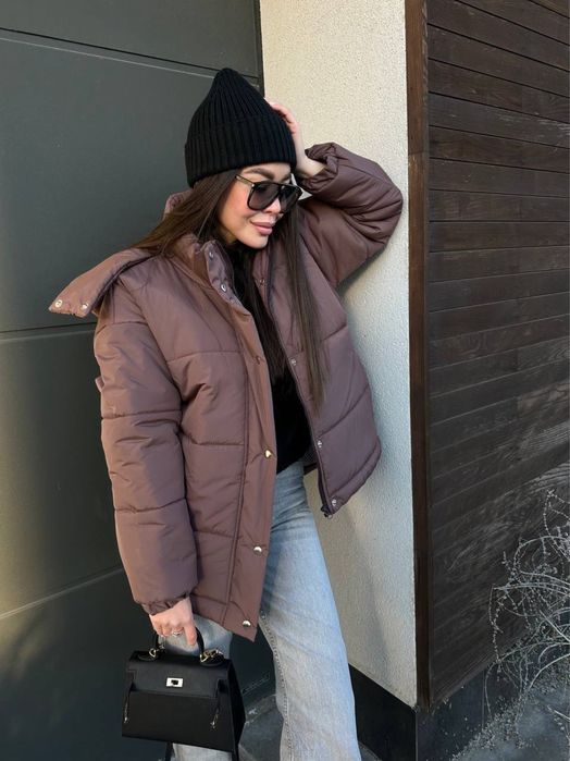 Зимова жіноча дута куртка. Тепла куртка на зиму з капюшоном. Пуховик