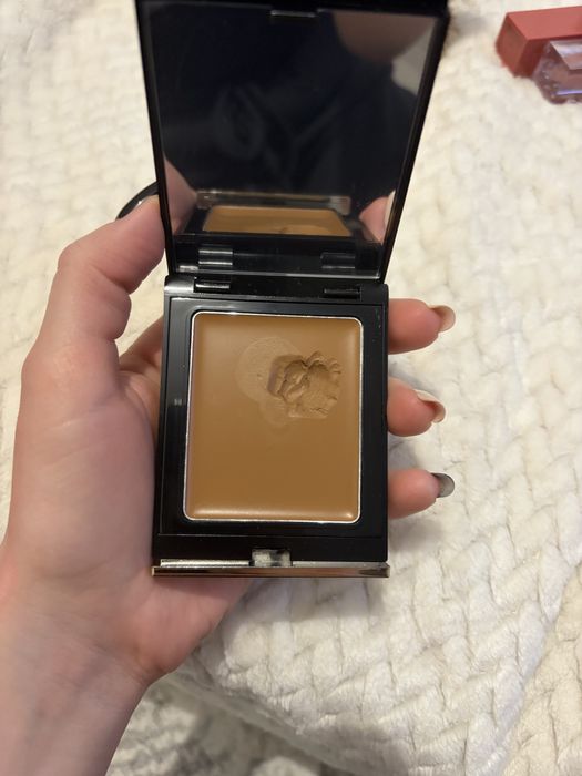 Bronzer Danessa Myricks