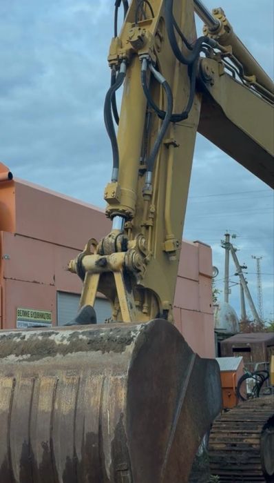 Liebherr 912 — гусеничний екскаватор, 21 т