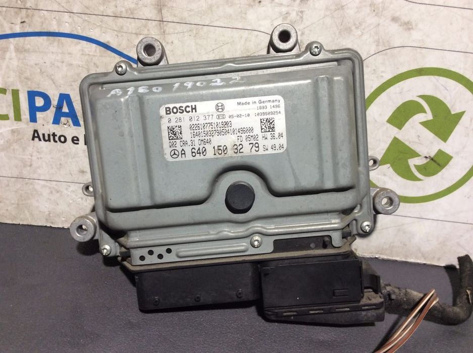 Centralina Motor Mercedes A180   A6401503279  0281012377
