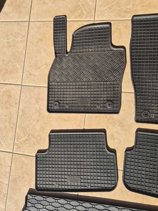 Tapetes de borracha para automóvel Seat Arona