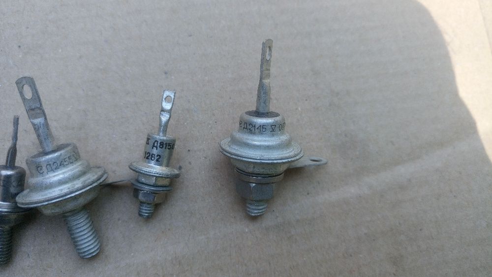 Радиодеталь диод тиростор Д производство СССР