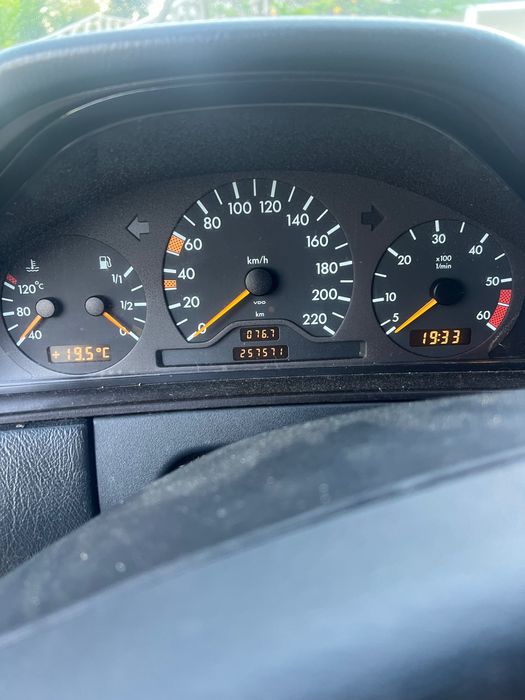 Mercedes E220 1997