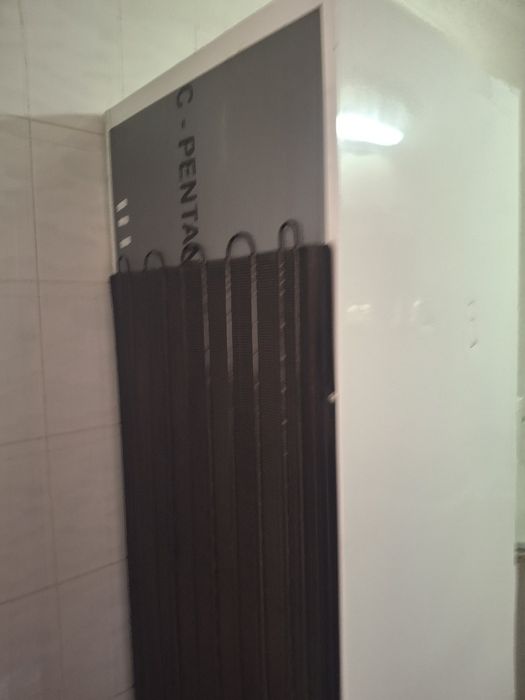 Frigorífico ariston hotspot a funcionar