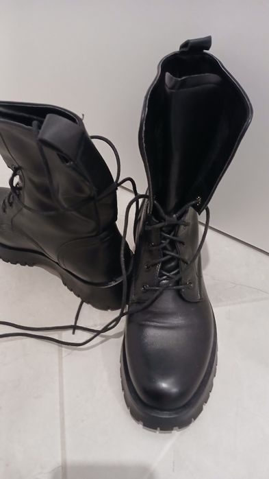 Buty damskie trapery