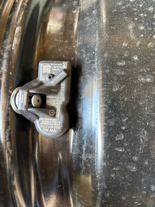 5x112 6,5Jx16 ET48 TPMS CZUJNIKI Vw 57,1 seat skoda felgi stalowe