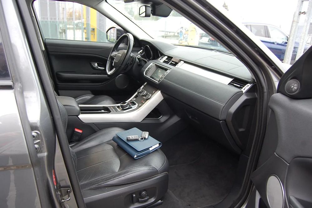 Land Rover Range Rover Evoque 4x4Ledy Navi Kamera Alusy Automat Skóra Zarejestrowany