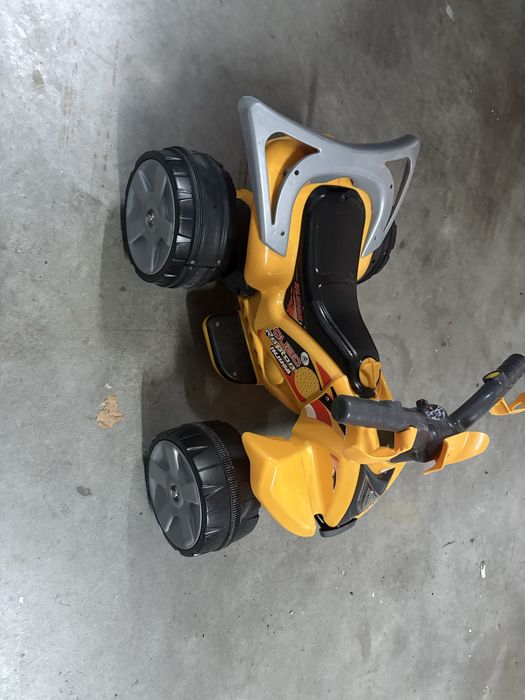 Mota eletrica crianca