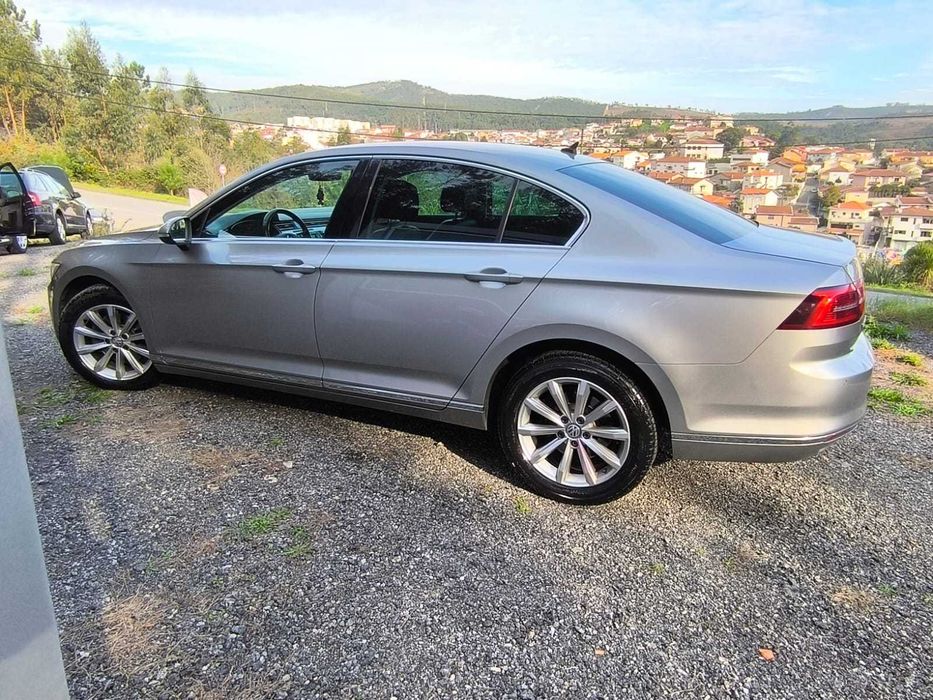 Volkswagem Passat 2.0 TDI 150cv Highline Nacional