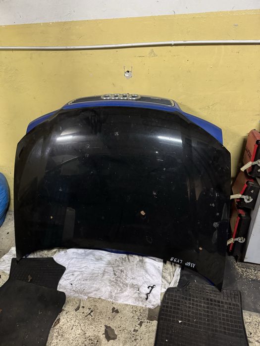 Maska Czarna LY9B Audi A3 8P Mały Gril 2003r