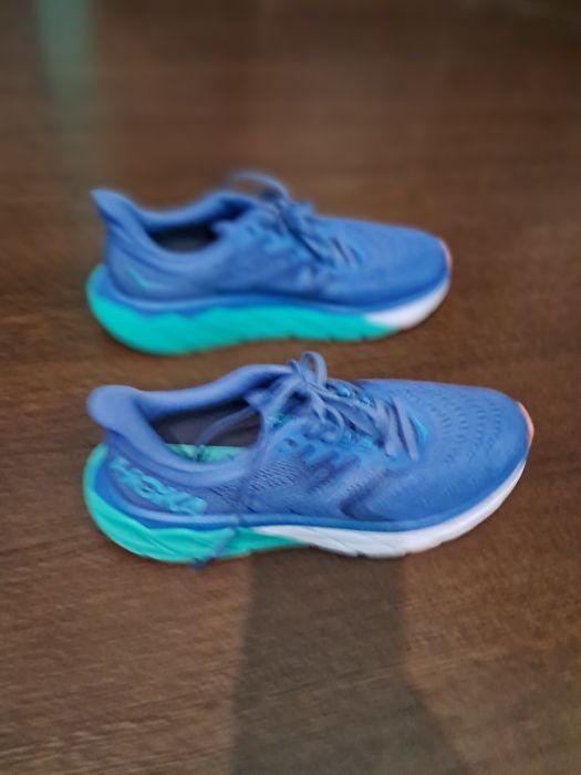 Кросівки hoka arahi 5   41  1/3   .26 см