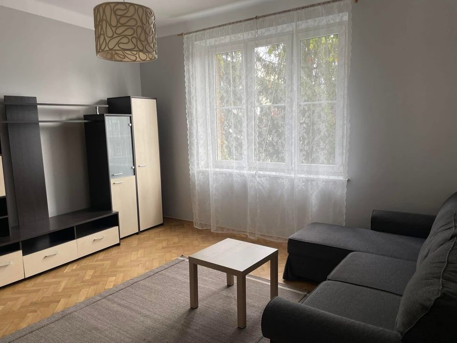Przestronne 2-pokojowe mieszkanie z balkonem Centrum Krakowa 62 metry ul. Prądnicka