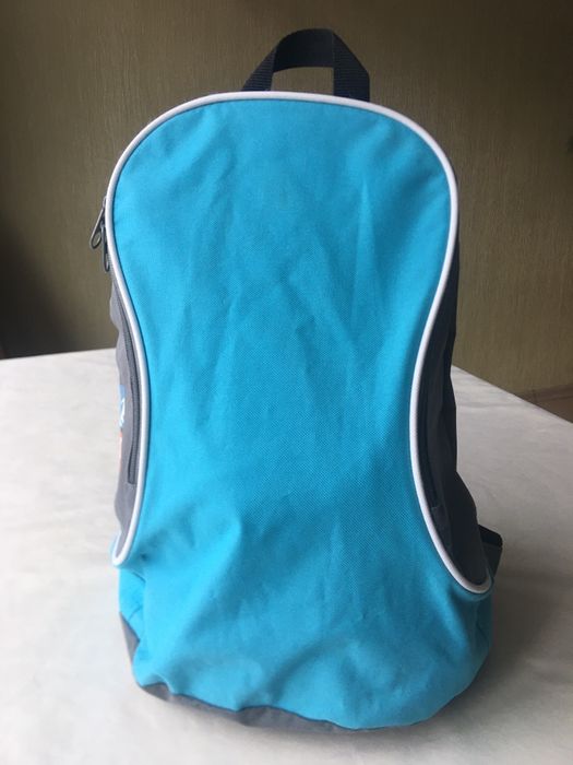 Рюкзак для младшего школьника