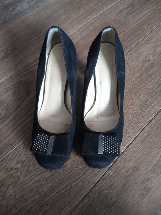 Туфлі замшеві 38 р