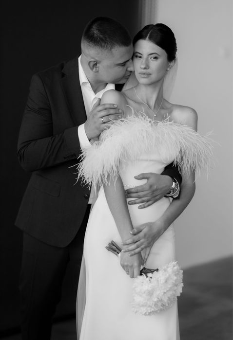 Весільна сукня в ідеальному стані