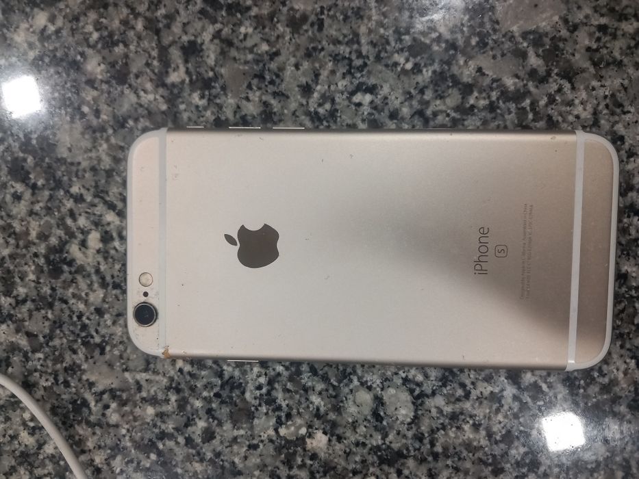 Vendo IPhone 6s como novo