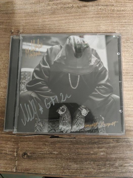 Płyta Malika Montany import / eksport z autografem