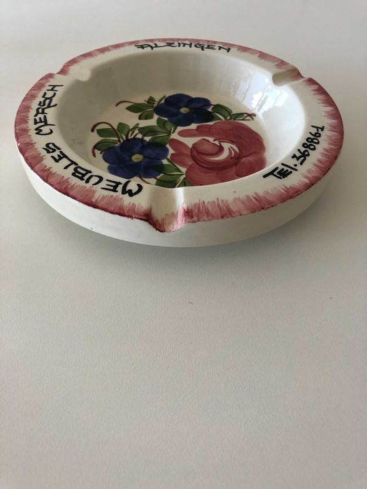 Novo - Cinzeiro Porcelana