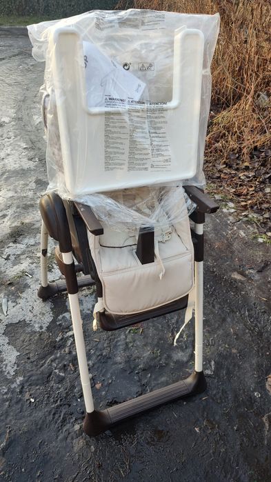 Krzesełko do karmienia wysyłka