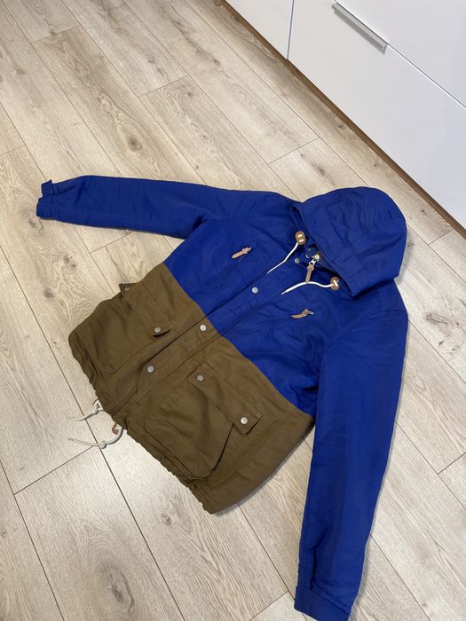 Чоловіча куртка, розмір L Bershka + сумки у подарунок M L nike puma