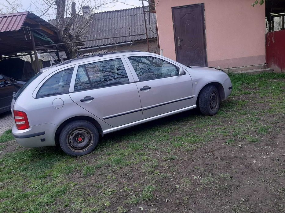 Продаж Шкода Фабіа 2002 р.