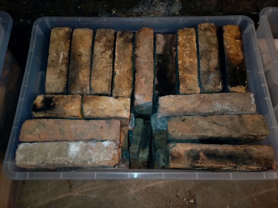 Stare cegły z demontażu Pieca z 1934 r. 100 Sztuk!