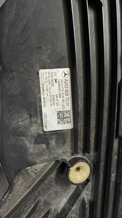 Farol Direito Mercedes-Benz GLC X253 C253