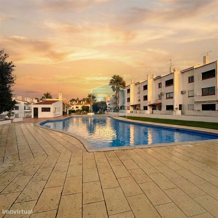 Apartamento T2 Venda em Albufeira e Olhos de Água,Albufeira — Albufeira E Olhos De Água, Faro