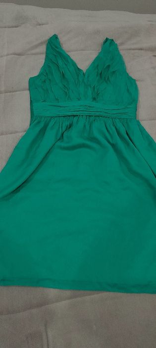 Vestido verde comfortavel e elegante