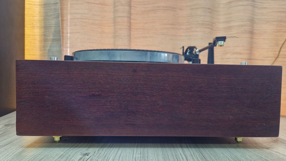 Програвач вінилу Thorens TD 166