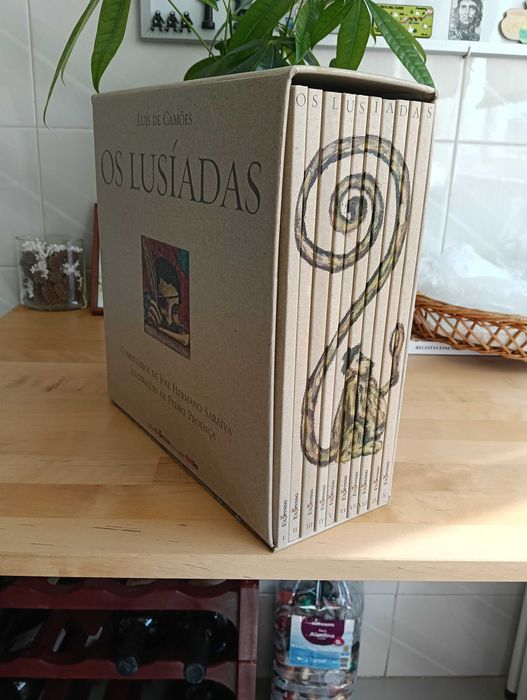 Os Lusíadas, 10 volumes/10 cantos