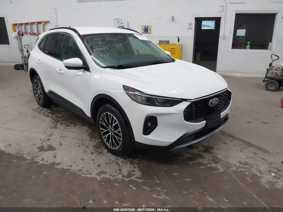 2023 Ford Escape 2.5 Hybrid