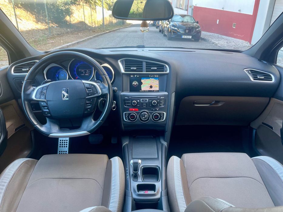 Citroën DS4 1.6 HDi – 114 CV | 2015 | 5 Lugares | Diesel