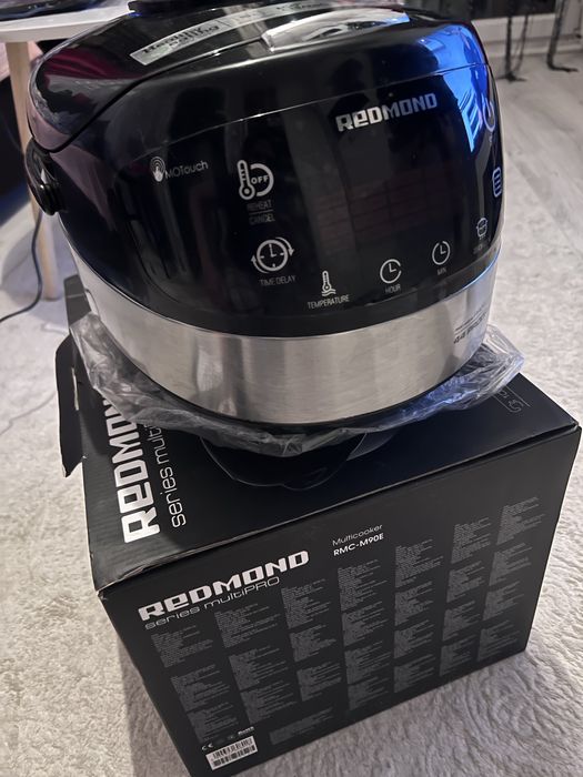 Multicooker Redmond