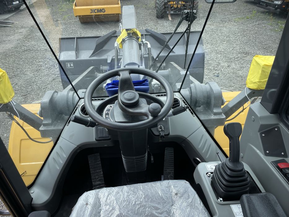 Фронтальний навантажувач XCMG ZL 50 2026