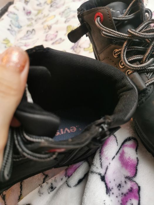 Jesienne buty LEVI'S 35 JAK NOWE TANIO